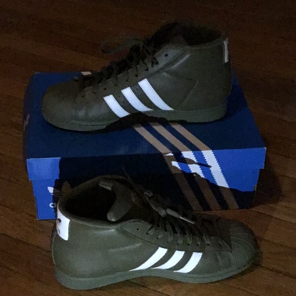 Adidas - Picture 4 of 4